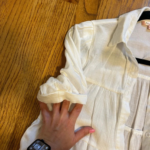 White puff sleeve button up - Picture 5 of 7